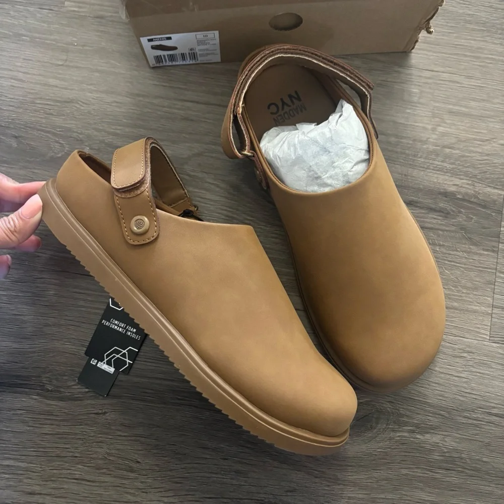 Madden NYC Tan Milo’s Slip-On Clogs in Cognac - Picture 1 of 12